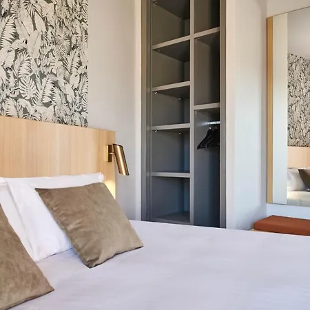 Hotel Originals Boutique, Larivaut, Puy-Guillaume