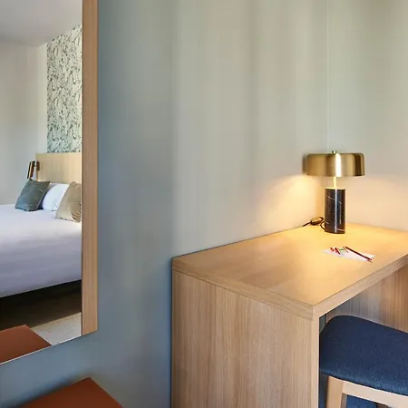 Originals Boutique, Larivaut, Hotel 3*